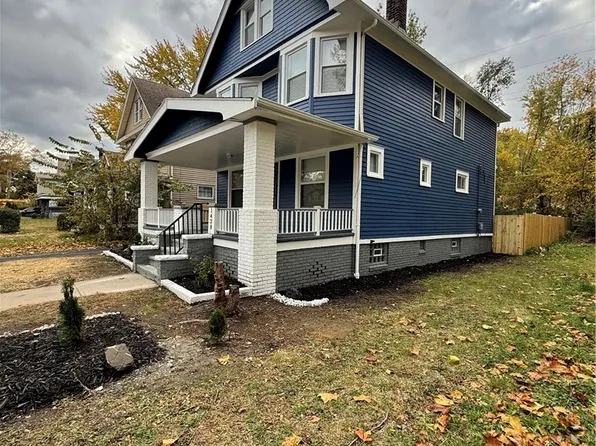 1438 E 133rd St, East Cleveland, OH 44112