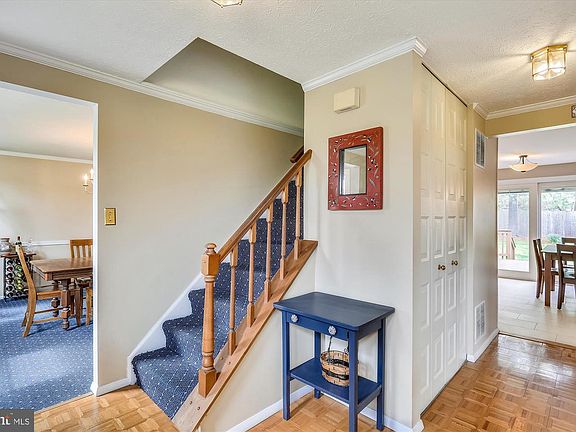 4th image of 7533 Tarpley Dr