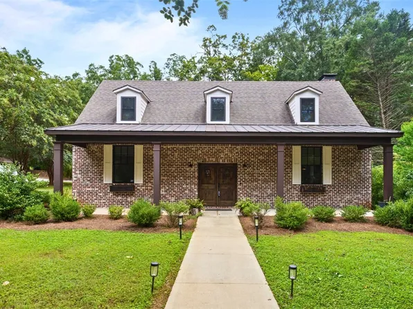 701 4th Ave, Opelika, AL 36801