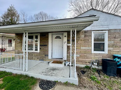 141 Carroll St Photo 1