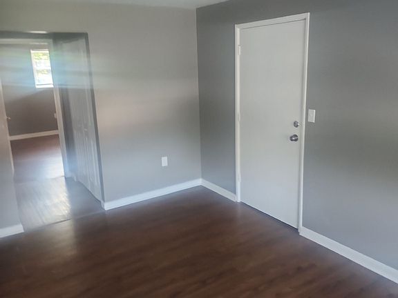 2nd image of 3513 Georgetown Pl APT 5