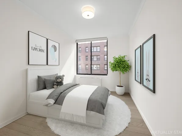 525 East 80th Street image 9 of 12