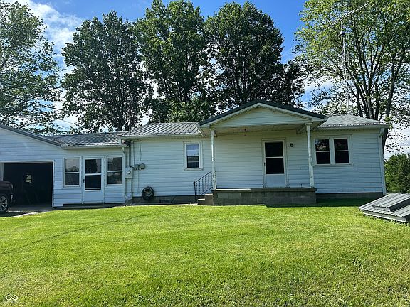 2nd image of 563 S Us Highway 41
