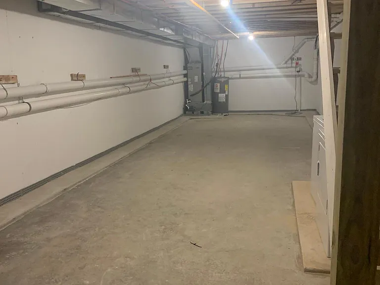 1240 N 15th St #1 — Photo 10