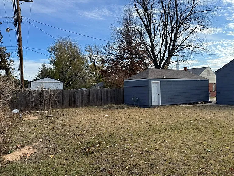 3117 NW 23rd St — Photo 22