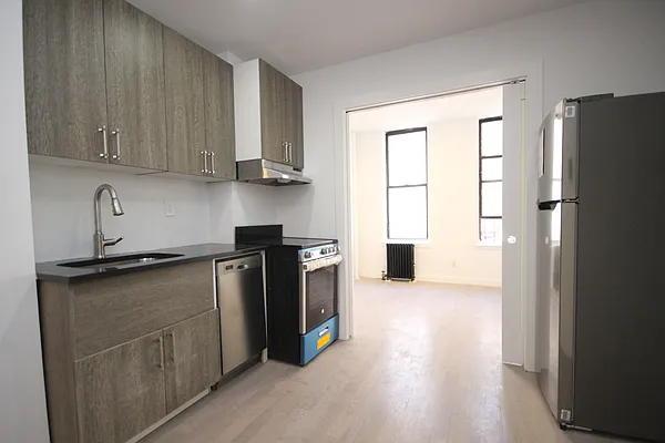 Rented by Compass | media 3