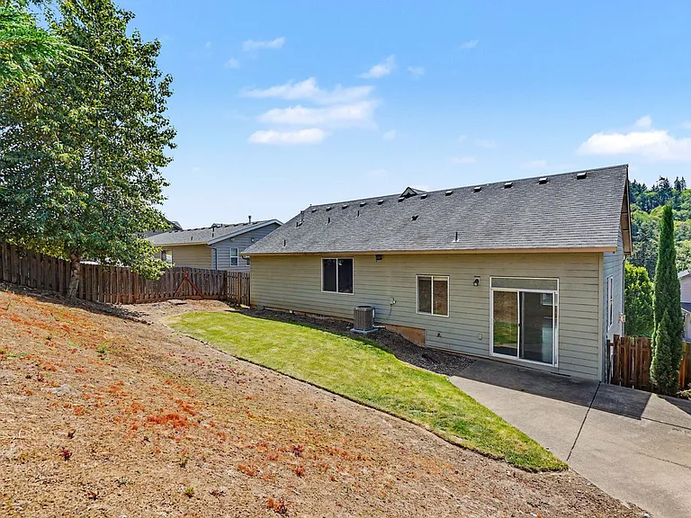 2495 Benjamin Ave NW — Photo 2