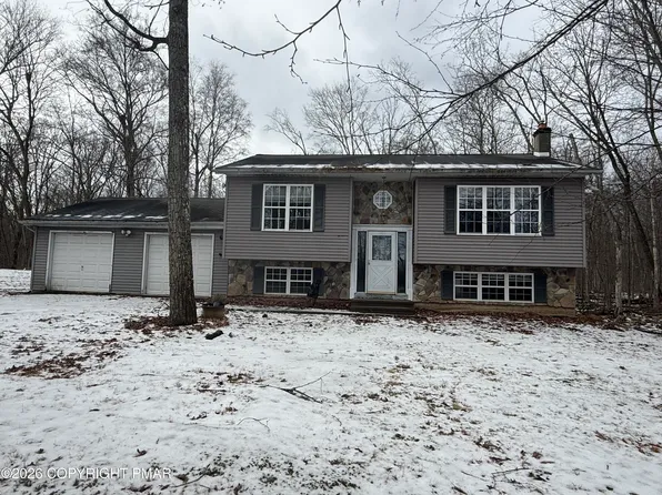 3626 Bristol Cir W, East Stroudsburg, PA 18302