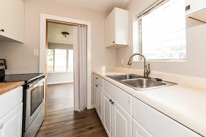 8522 Dorothy Ave — Photo 8