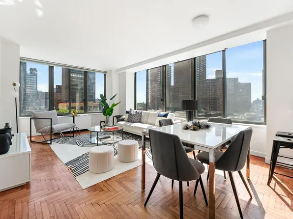 300 East 93rd Street image 1 of 7