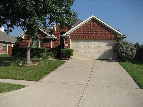 2nd image of 3306 Melvin Dr