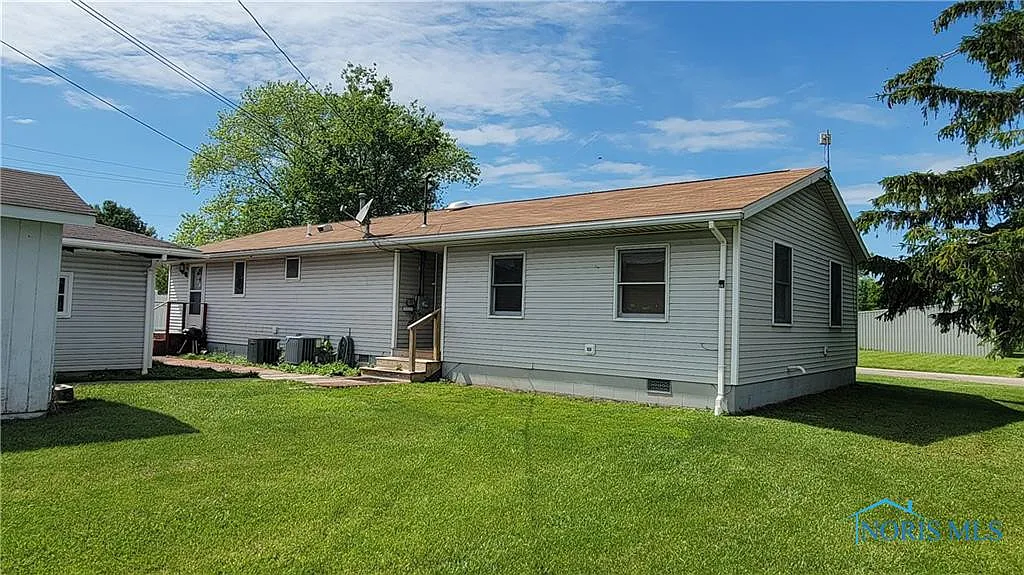 5425 E Treasure Ln photo 1