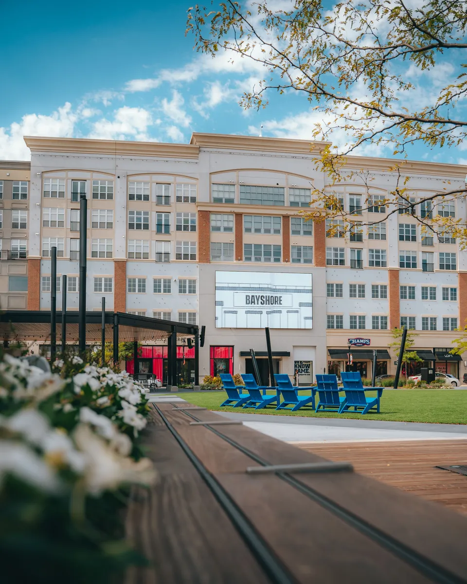 Primary Photo - Bayshore Place