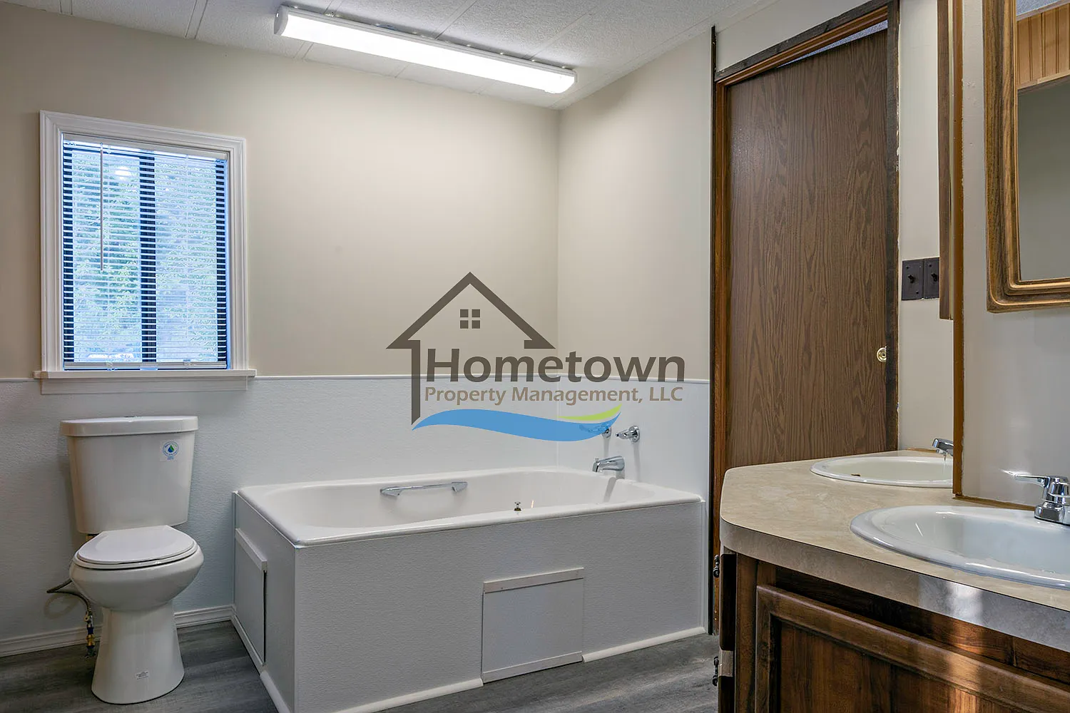 2 bed, 924 sqft, $1,375 — Photo 2