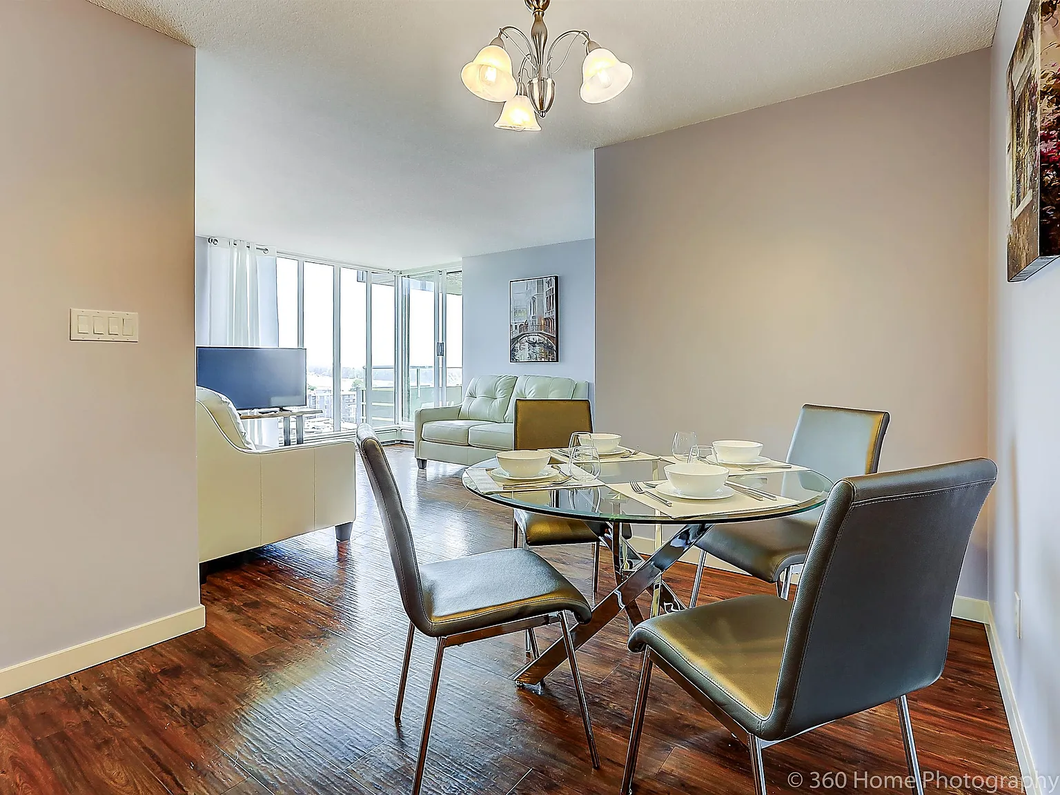 2 bed, 902 sqft, $2,780 — Photo 4
