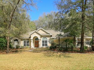 8916 SW 11th Ave, Gainesville, FL 32607