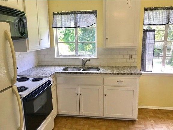 4th image of 422 Byrnes Dr