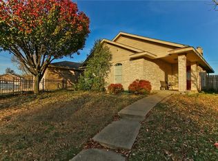 2308 Shelburne Ct, Dallas, TX 75227