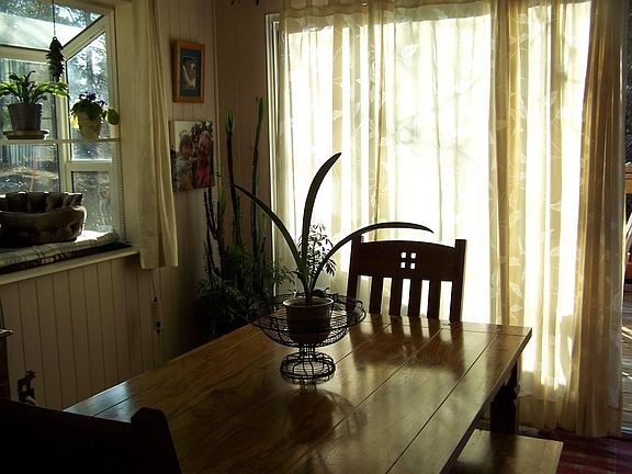 3rd image of 33112 Arrowbear Dr