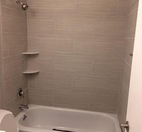5th image of 4343 N Clarendon Ave APT 2503