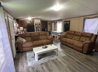 689 Kingston Rd, Natchez, MS 39120