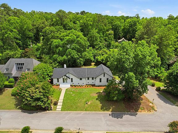 3rd image of 200 Timber Ridge Dr