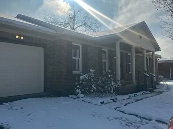 355 Fincastle Way, Shepherdsville, KY 40165