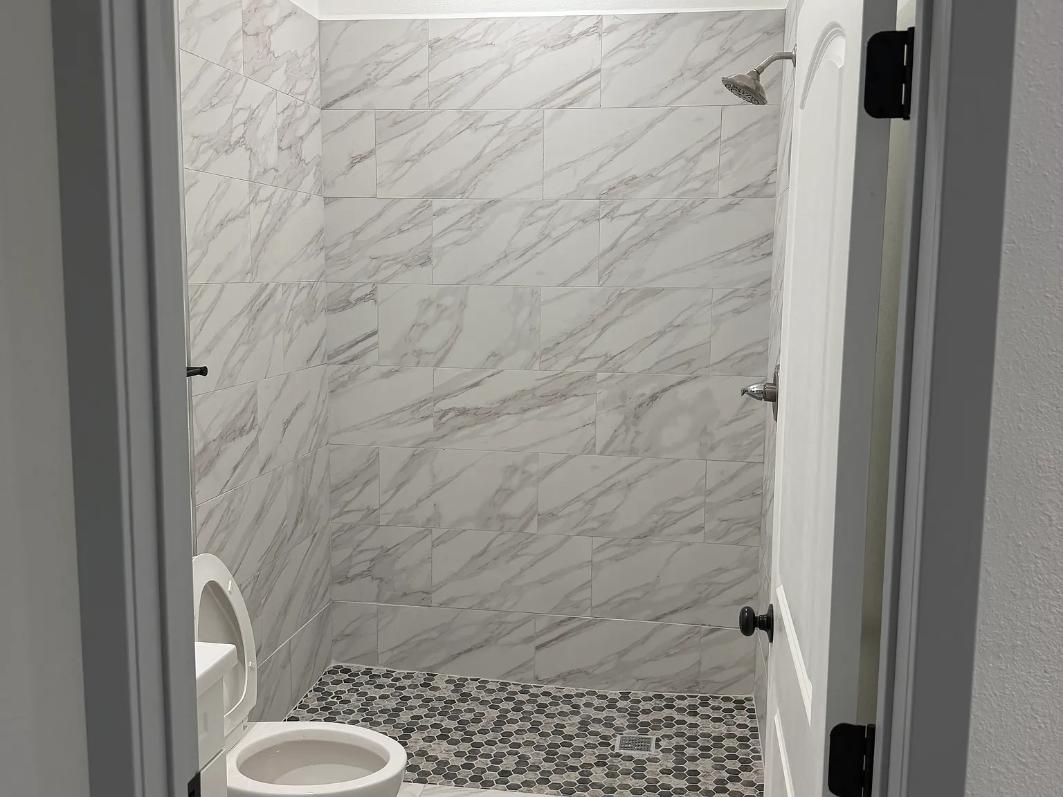 Studio, 400 sqft, $2,195 — Photo 3
