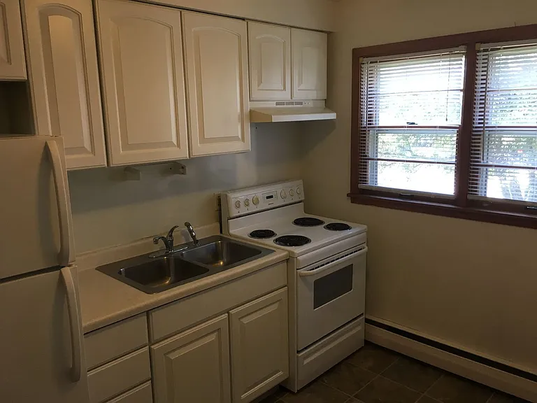 407 Grand Ave #1-G — Photo 5