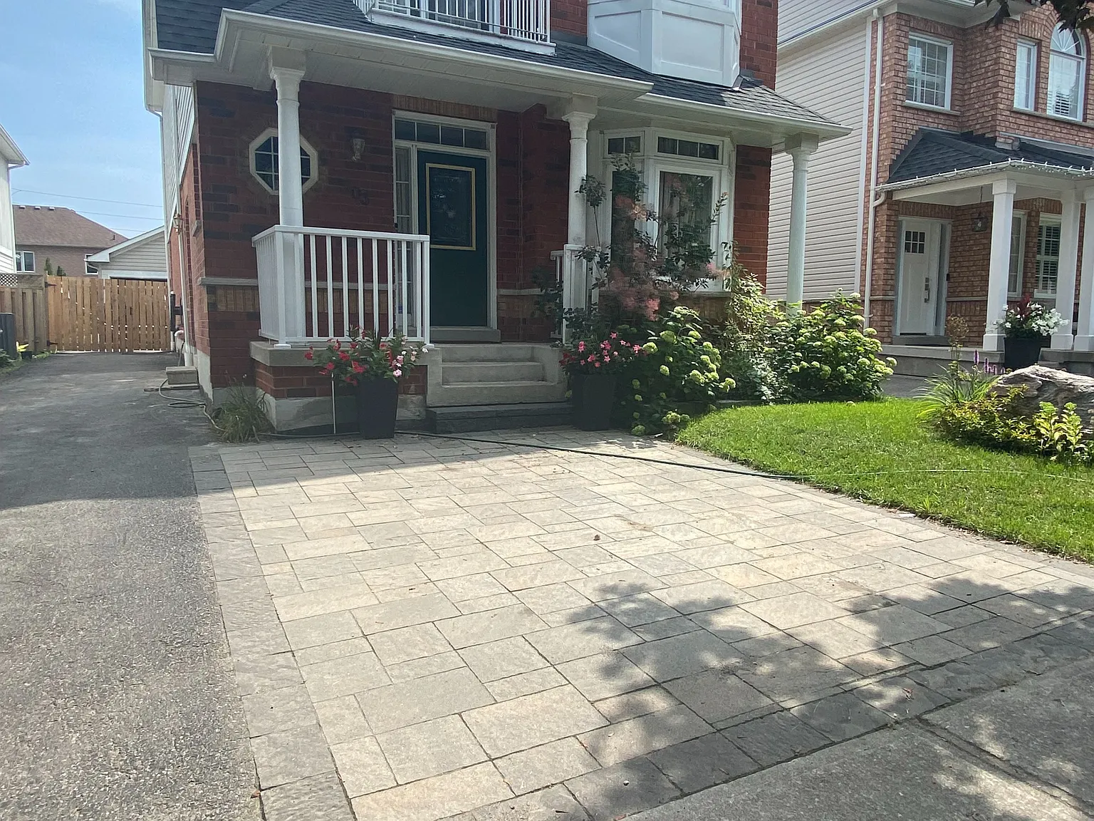 2 bed, $1,900 — Photo 1