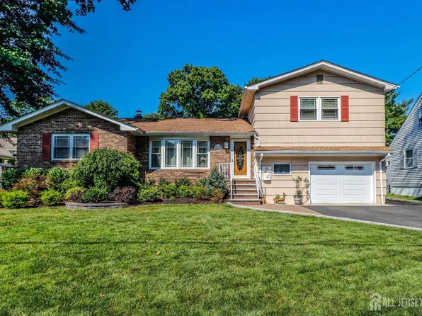 11 Beekman Ave, Colonia, NJ 07067