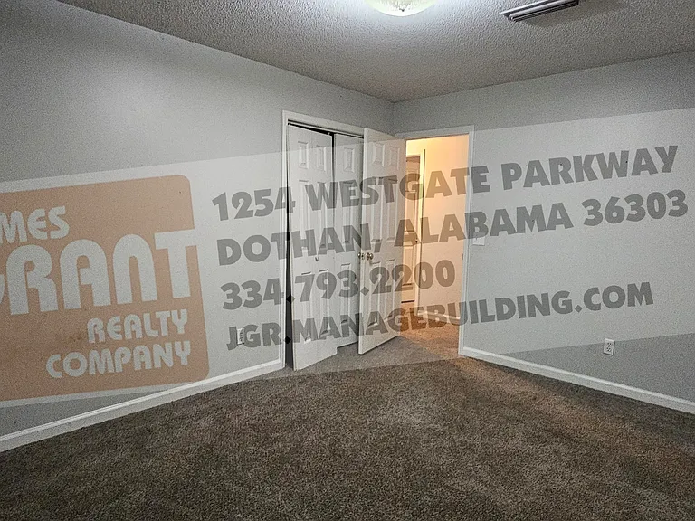 211 Plantation Rd — Photo 48