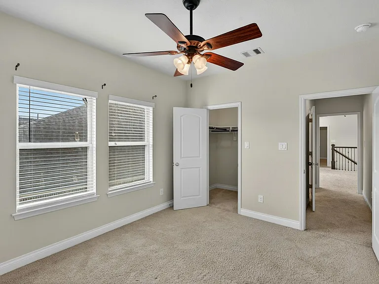 3311 Pleasant Hollow Ln — Photo 8