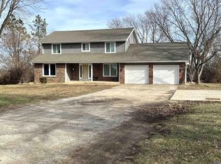 3236 SE Shawnee Heights Rd, Tecumseh, KS 66542