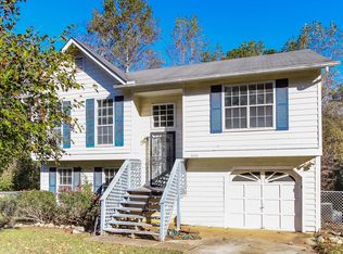 6018 Valley Trails Ct, Lithonia, GA 30058