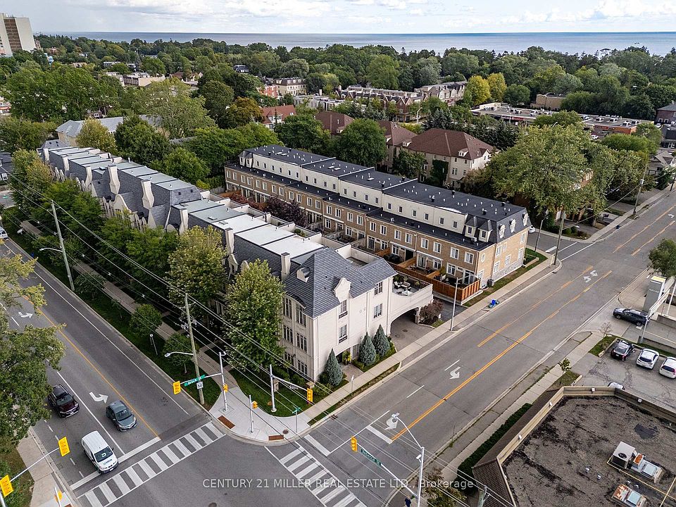 1st image of 131 Brock St