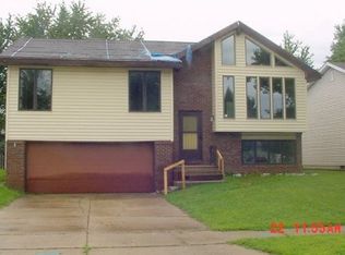 3531 Plover Dr, Decatur, IL 62526