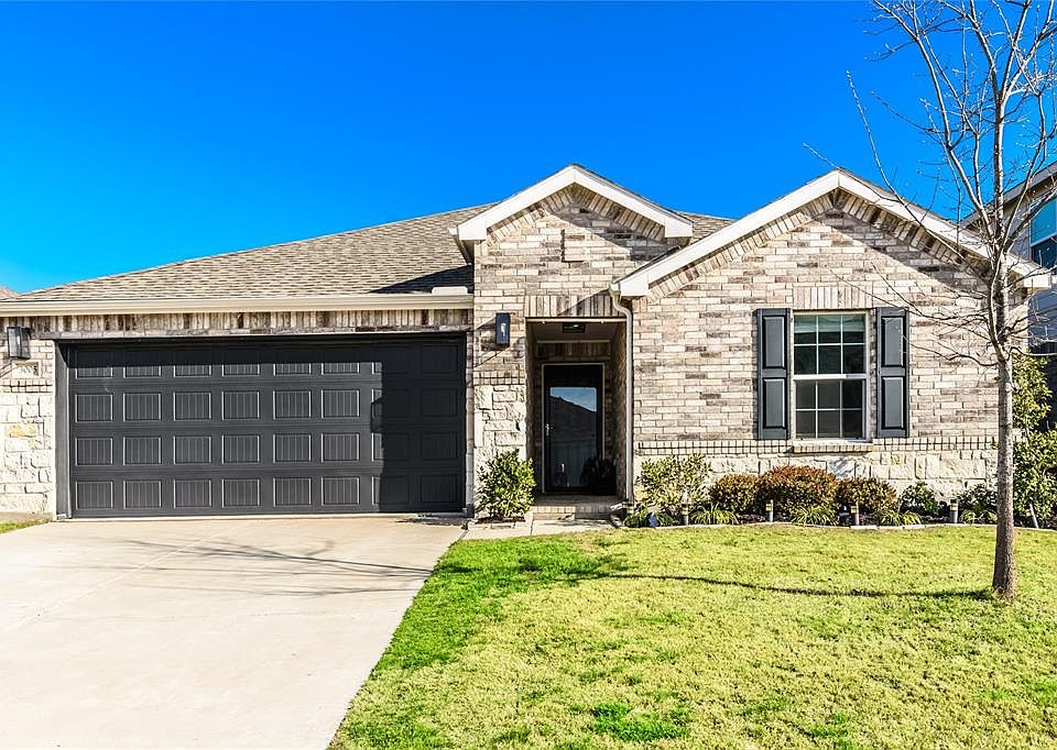 1st image of 3005 Montserrat Creek Dr