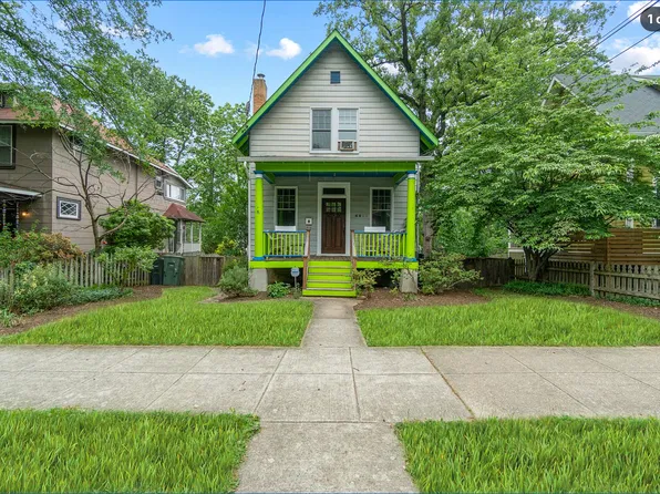 6810 Laurel St NW, Washington, DC 20012