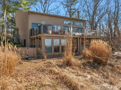 5 E Lake Front Dr, Beverly Shores, IN, 46301