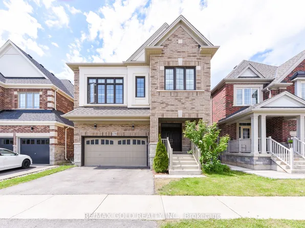 1270 McPhedran Poin, Milton, ON L9E 1J5
