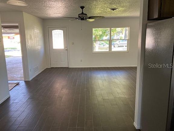4th image of 7110 Wrenwood Way