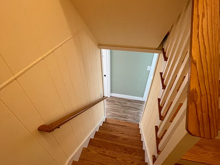 157 Middle Rd — Photo 15