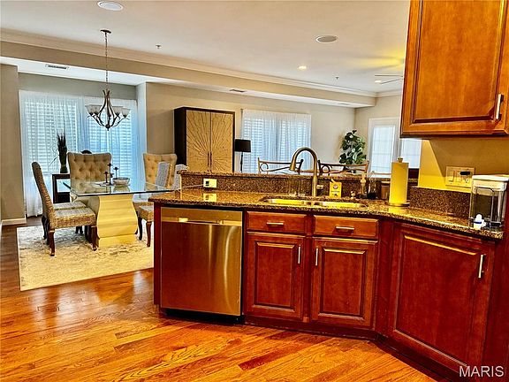 3rd image of 16349 Justus Post Rd #7