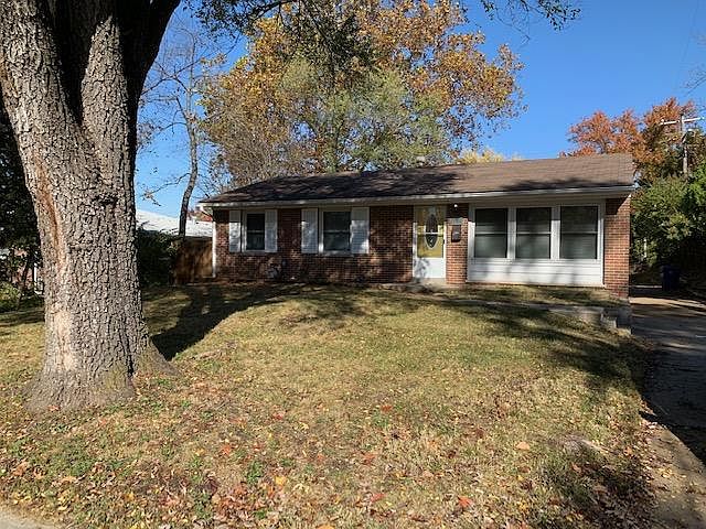 1st image of 695 Saint Anthony Ln