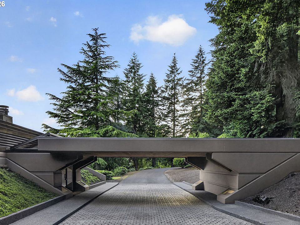 24805 SW 65th Ave, Tualatin, OR 97062 | Zillow