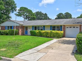 600 Sandy Springs Ln, Virginia Beach, VA 23452