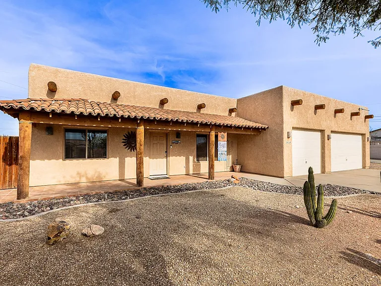 3921 Aloha Ln — Photo 47