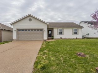 4545 Baywood Ct, Evansville, IN 47725