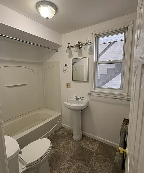 1635 Wyoming Ave #2 — Photo 6